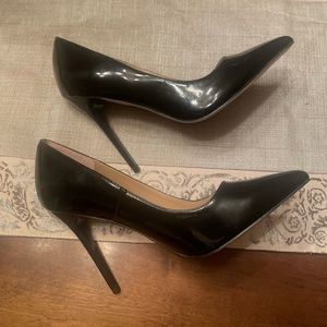 Black Patent Stiletto Heels 👠